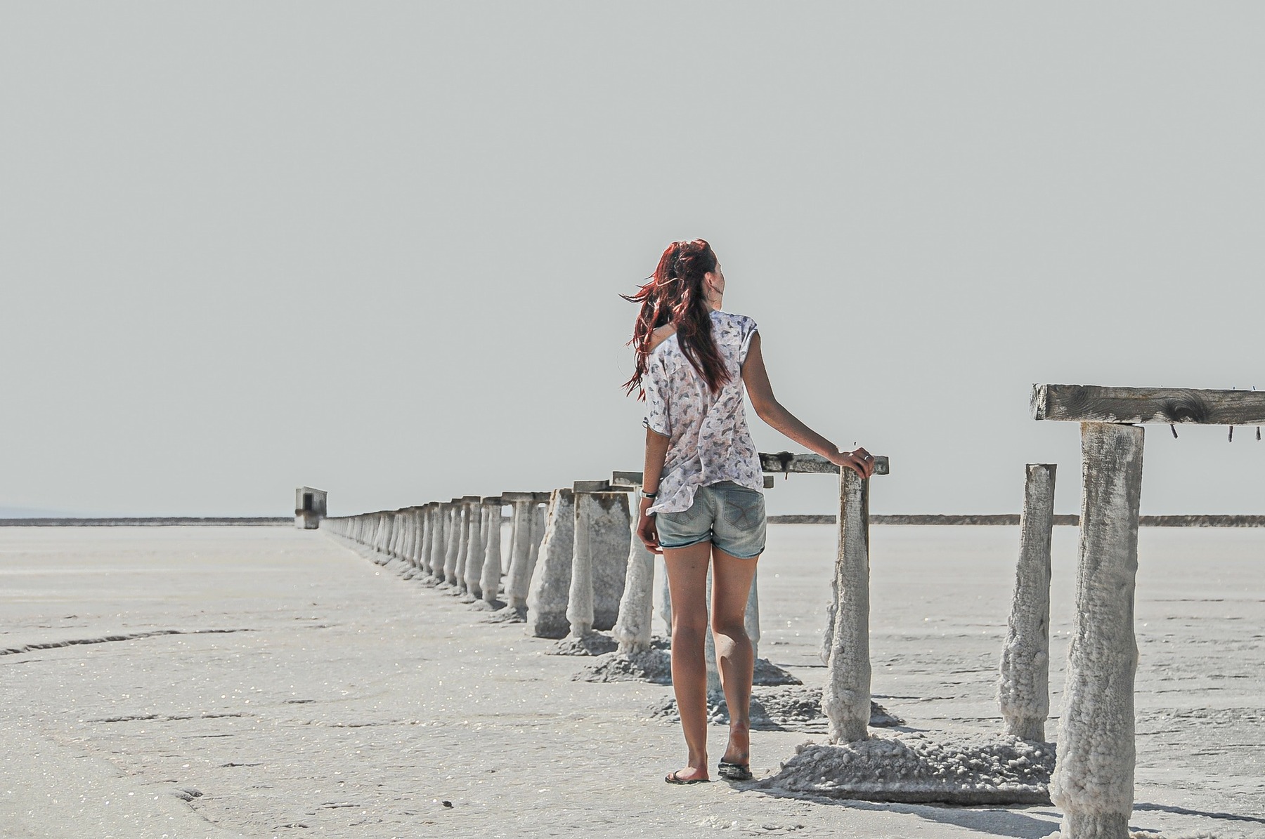 Promenade Solitaire sur la Plage