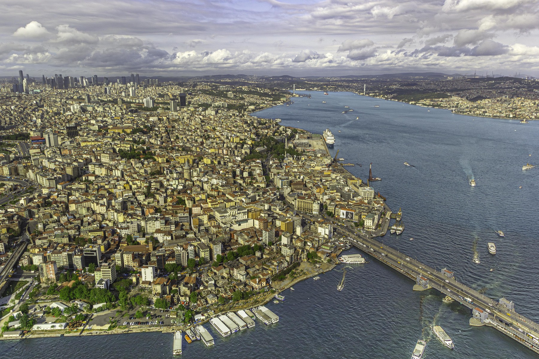 ISTANBUL DAL CIELO